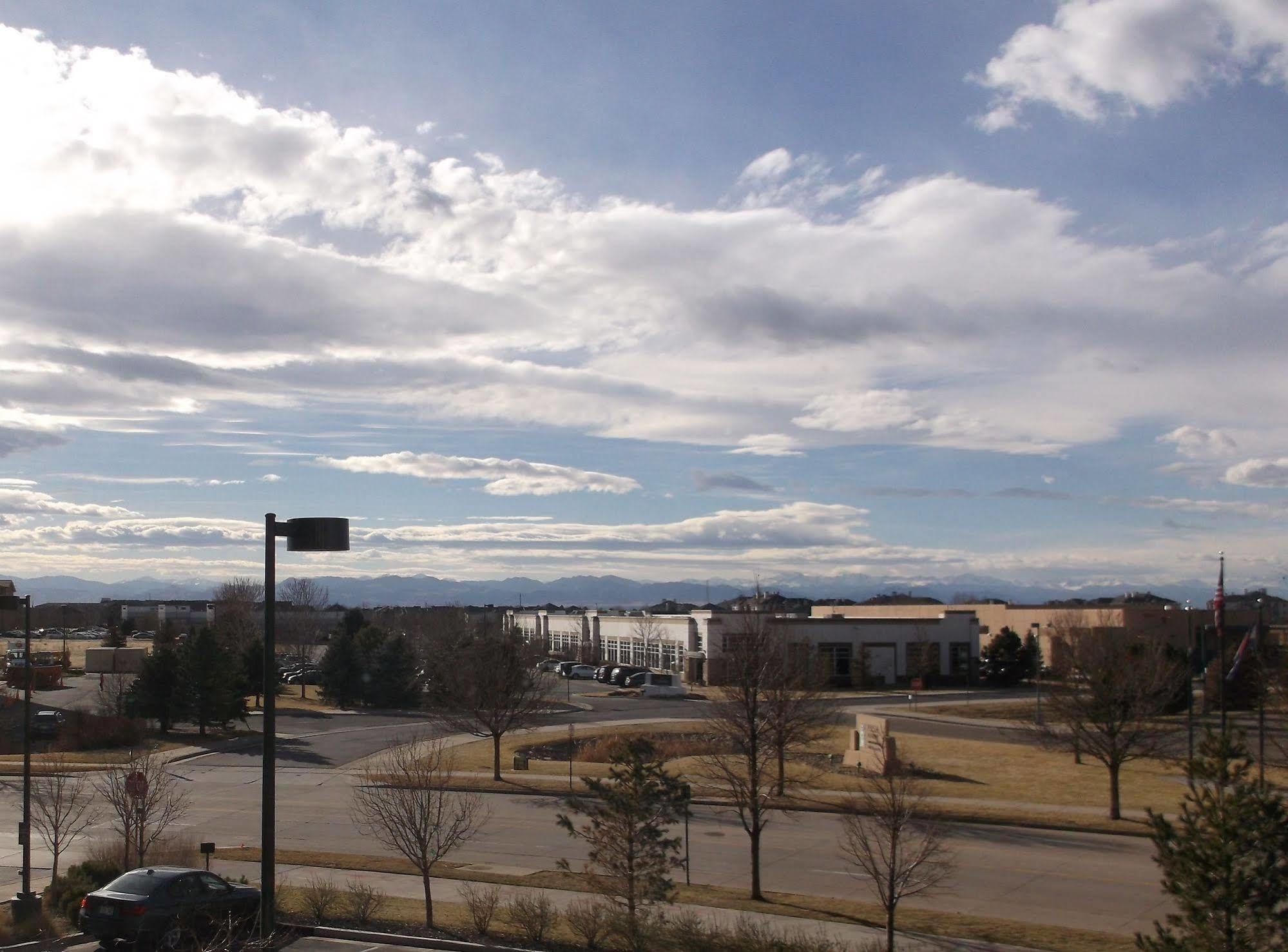 Hampton Inn & Suites Denver Airport / Gateway Park Aurora Extérieur photo